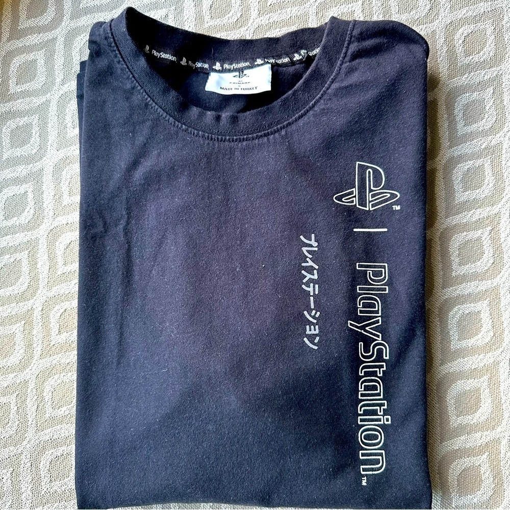 PlayStation‎ Black Short Sleeved T-Shirt sz sm​​​​​